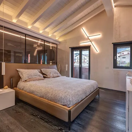 Alpine Luxury Penthouse - Private Gym & Alps View Apartment San Bernardo (Sondrio)